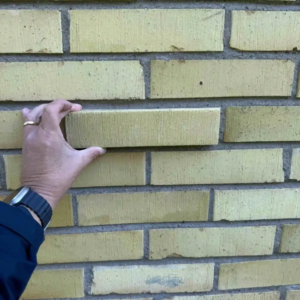 Renovera med tunntegel, här visas liten färgskillnad